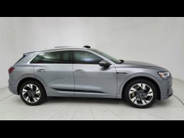 2023 AUDI E-TRON PREMIUM 