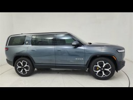2024 RIVIAN R1S ADVENTURE 