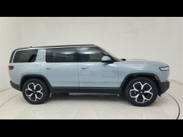 2024 RIVIAN R1S ADVENTURE 