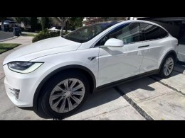 2017 TESLA MODEL X 75D SPORT UTILITY 4D 