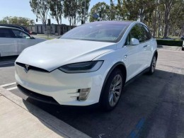 2017 TESLA MODEL X 75D SPORT UTILITY 4D 