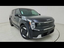 2024 KIA EV9 LIGHT LONG RANGE 2024 KIA EV9 LIGHT LONG RANGE
