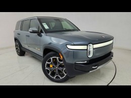 2024 RIVIAN R1S ADVENTURE 