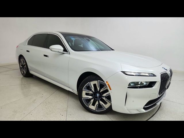 BUY BMW I7 2023 XDRIVE60, EV BIDDER