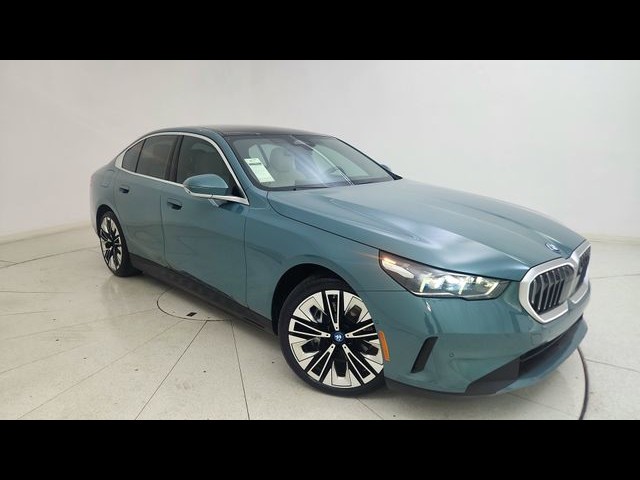 BUY BMW I5 2025 XDRIVE40, EV BIDDER