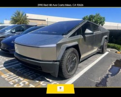 2025 Tesla Cybertruck