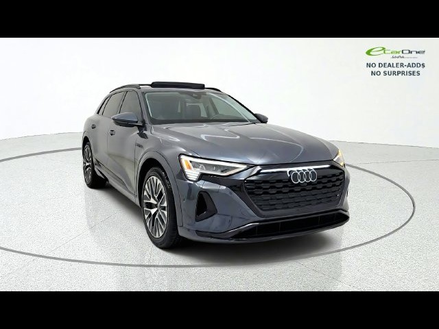 BUY AUDI Q8 E-TRON 2024 PRESTIGE, EV BIDDER