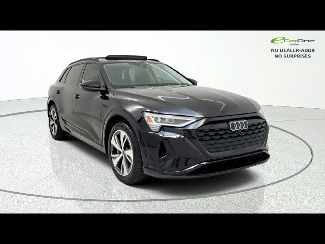 BUY AUDI Q8 E-TRON 2024 PREMIUM, EV BIDDER